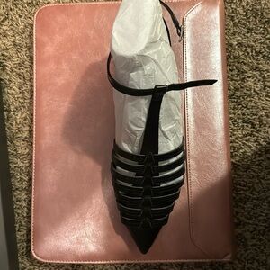 Black Vince Camuto closed toe sandals